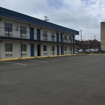 Inn Towne Motel Columbus Dış mekan fotoğraf