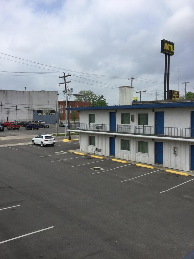 Inn Towne Motel Columbus Dış mekan fotoğraf